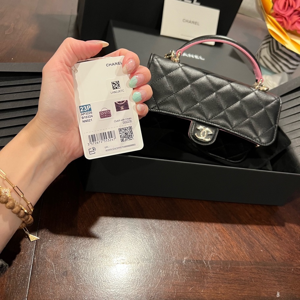 New Channel mini bag. - Picture 5 of 13